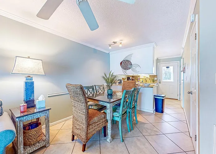 Cheerful With Heated Pool Balcony Gulf Views W&d & Ac Holiday home Gulf Shores