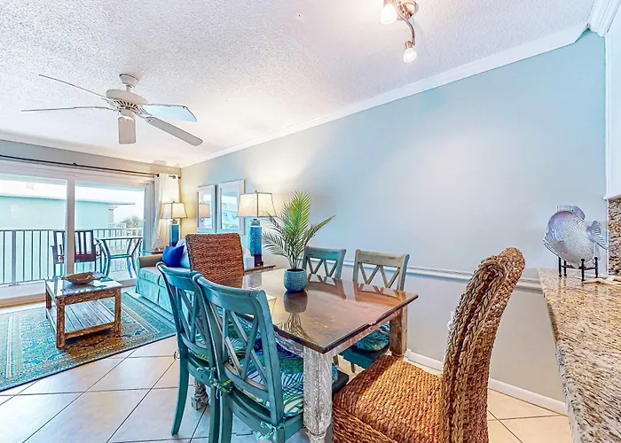 Holiday home Cheerful With Heated Pool Balcony Gulf Views W&d & Ac